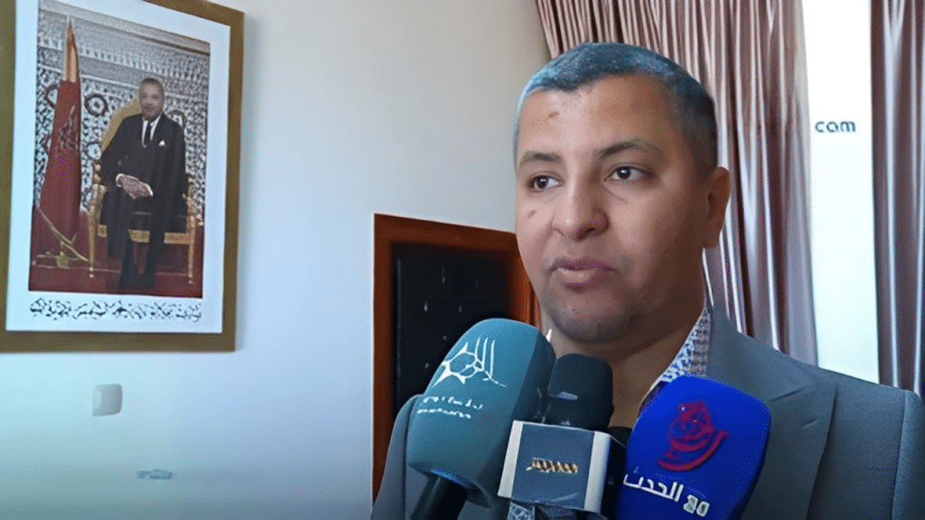 DeWatermark.ai_1739391605423