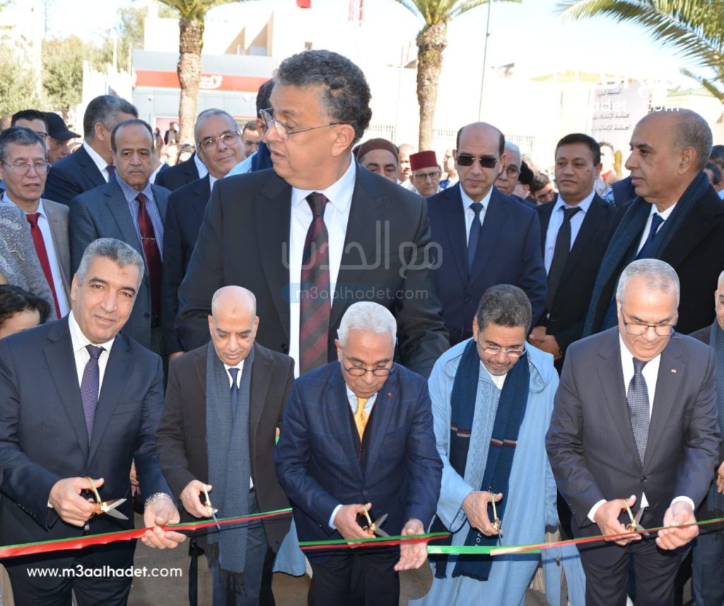 رفع العلم الوطني بمفوضية القصر الكبير إيذانا باستئناف الخدمات الأمنية بعد الفيضانات