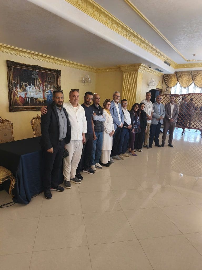 القنصلية المتنقلة ببورتو تشيزاريو تقرّب الخدمات من الجالية المغربية ولقاء تشاوري لاتحاد الجمعيات المغربية بجنوب إيطاليا d570458d 7dde 45b9 a5a5 1ecc08b46e99